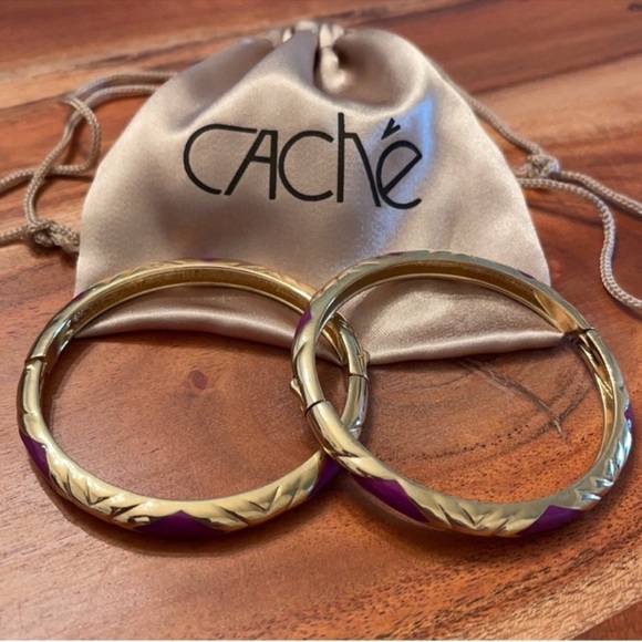 Cache Gold Bangles with Purple Highlights - Picture 2 of 10
